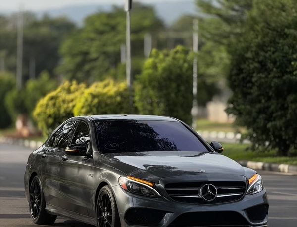 2017 MERCEDES-BENZ C43 AMG – FOREIGN USED | PERFORMANCE LUXURY SEDAN
