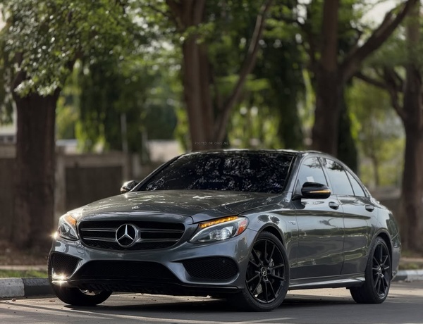 2017 MERCEDES-BENZ C43 AMG – FOREIGN USED | PERFORMANCE LUXURY SEDAN