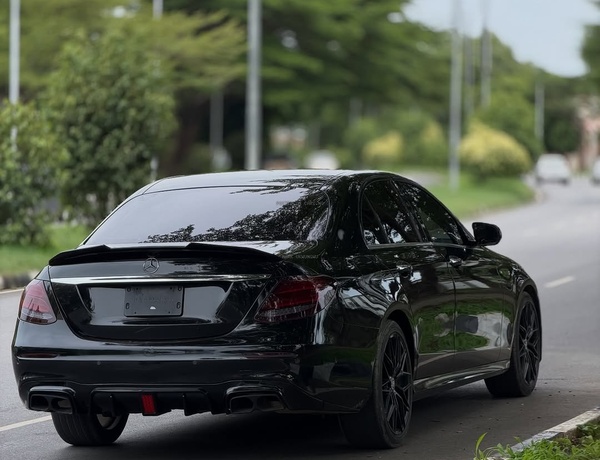 Foreign Used Mercedes Benz E300 2018– Super Clean Executive Sedan