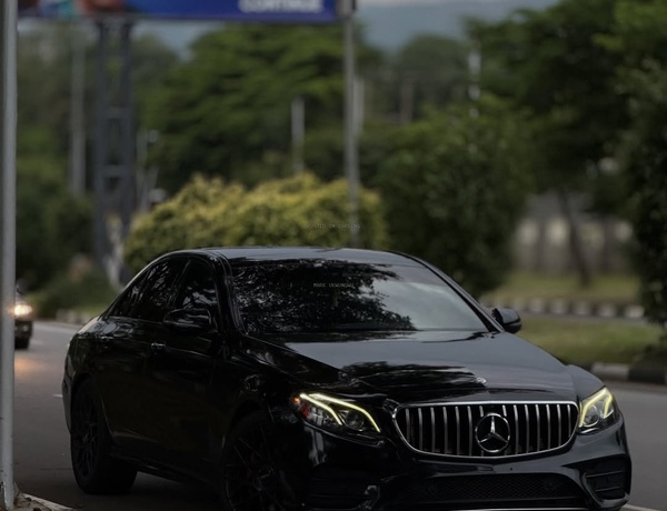 Foreign Used Mercedes E43 AMG 2017 – Super Clean Luxury Sedan