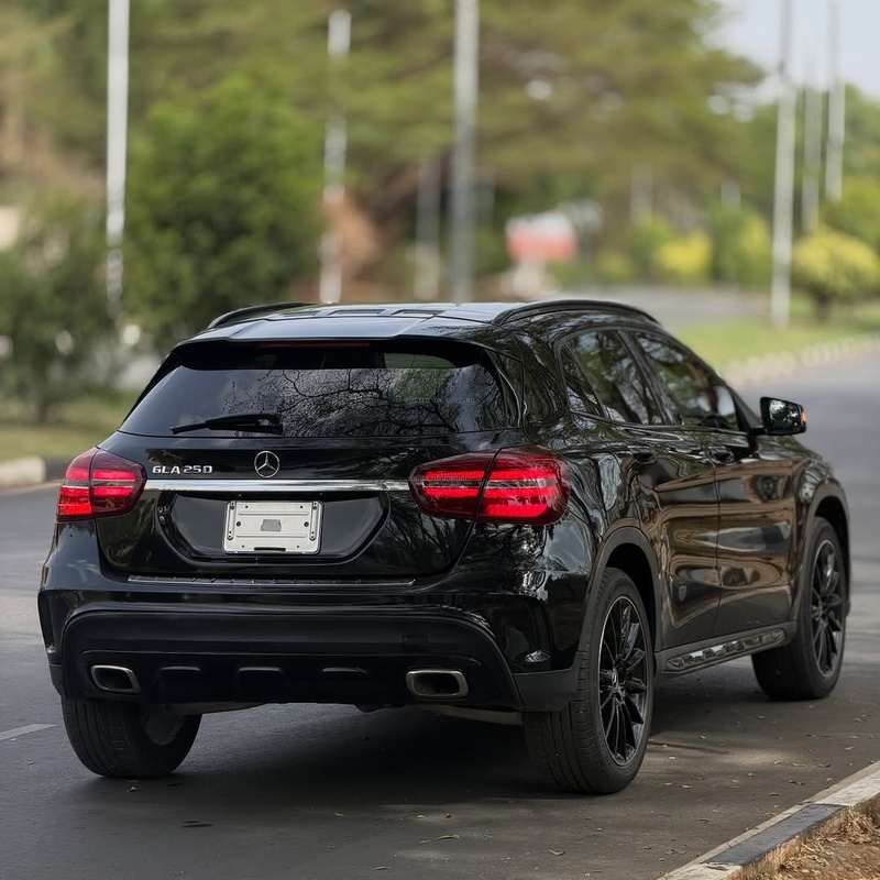 FOREIGN USED MERCEDES GLA250 2018– SUPER CLEAN, BUY & DRIVE image