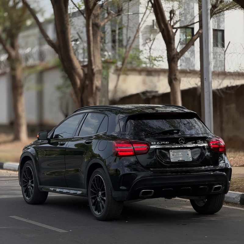 FOREIGN USED MERCEDES GLA250 2018– SUPER CLEAN, BUY & DRIVE image