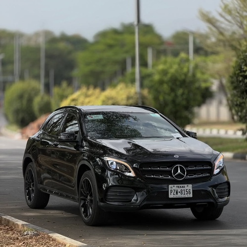 FOREIGN USED MERCEDES GLA250 2018– SUPER CLEAN, BUY & DRIVE