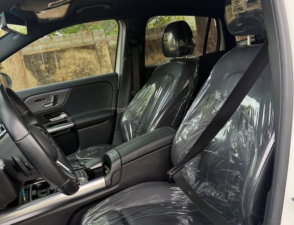 Foreign Used Mercedes GLA250 For Sale In Abuja– Super Clean, Buy & Drive