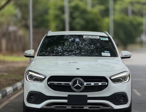 Foreign Used Mercedes GLA250 For Sale In Abuja– Super Clean, Buy & Drive