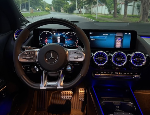 Foreign Used Mercedes Benz GLA45 AMG 2023 – Priced to Sell Fast