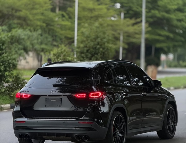 Foreign Used Mercedes Benz GLA45 AMG 2023 – Priced to Sell Fast