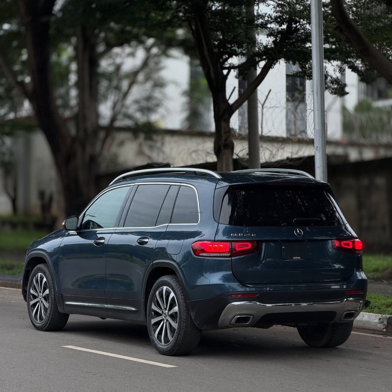 Foreign Used Mercedes GLB250 2022 image