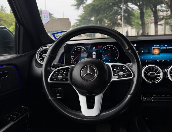 Foreign Used Mercedes GLB250 2022