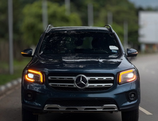 Foreign Used Mercedes GLB250 2022