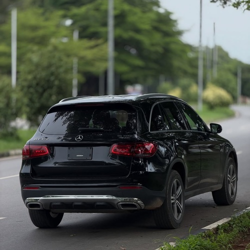 Foreign Used Mercedes GLC300 2020– Super Clean Luxury SUV