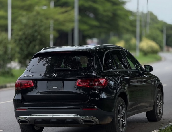 Foreign Used Mercedes GLC300 2020– Super Clean Luxury SUV