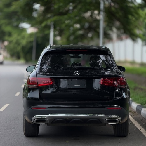 Foreign Used Mercedes GLC300 2020– Super Clean Luxury SUV