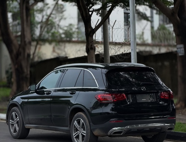 Foreign Used Mercedes GLC300 2020– Super Clean Luxury SUV