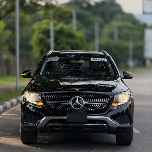 Foreign Used Mercedes Benz GLC300 2016– Super Clean Luxury SUV