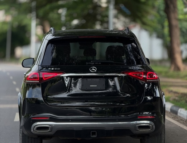 Foreign Used Mercedes Benz GLE350 2021 – Priced to Sell Fast