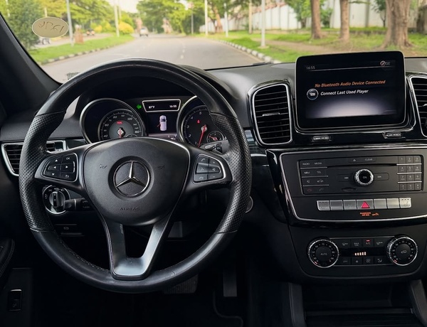 Foreign Used Mercedes Benz GLE350 2017 – Super Clean Luxury SUV