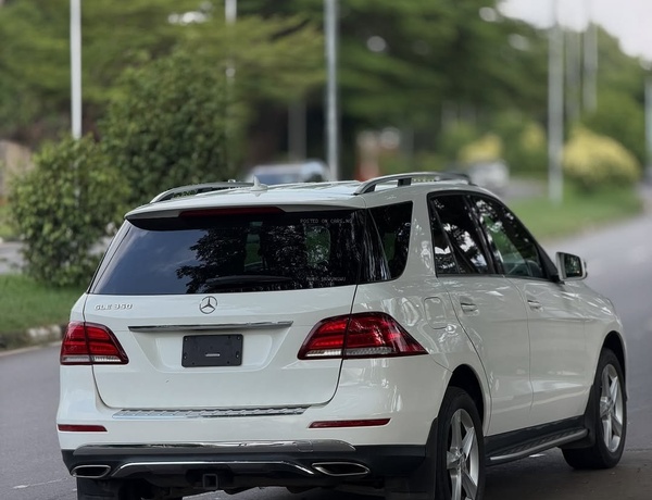 Foreign Used Mercedes Benz GLE350 2017 – Super Clean Luxury SUV
