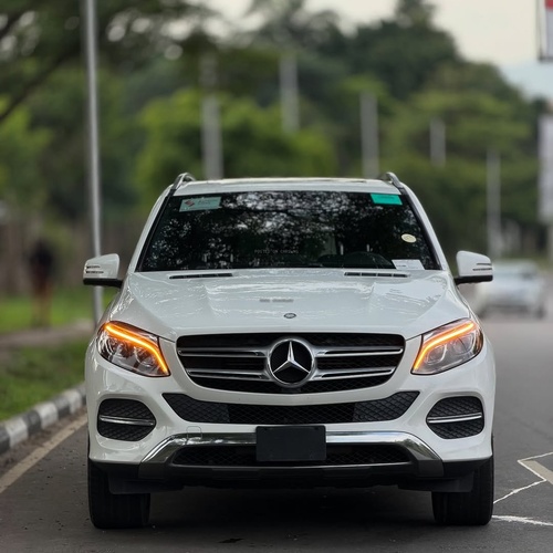 Foreign Used Mercedes Benz GLE350 2017 – Super Clean Luxury SUV