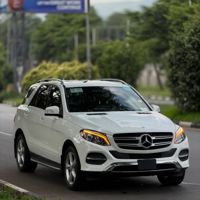 Foreign Used Mercedes Benz GLE350 2017 – Super Clean Luxury SUV image