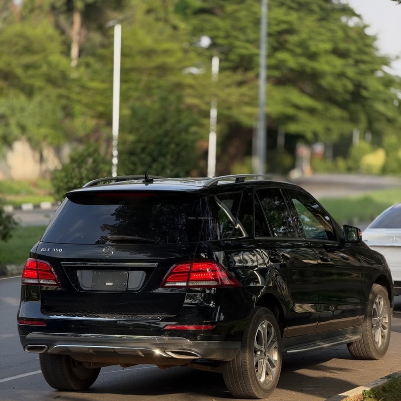 Foreign Used Mercedes Benz GLE350 2018– Super Clean Luxury SUV image