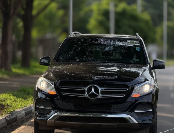 Foreign Used Mercedes Benz GLE350 2018– Super Clean Luxury SUV