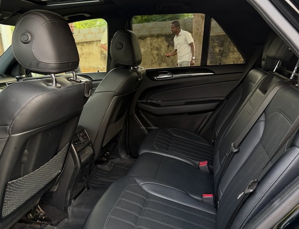 Foreign Used Mercedes Benz GLE350 2018– Super Clean Luxury SUV