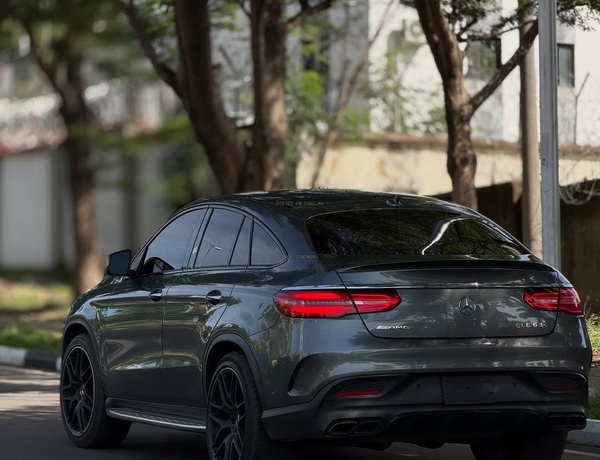 2018 MERCEDES-BENZ GLE63S COUPE – FOREIGN USED | AMG V8 LUXURY PERFORMANCE SUV