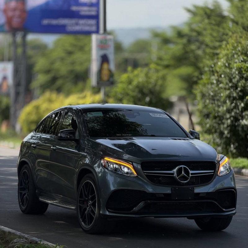2018 MERCEDES-BENZ GLE63S COUPE – FOREIGN USED | AMG V8 LUXURY PERFORMANCE SUV image