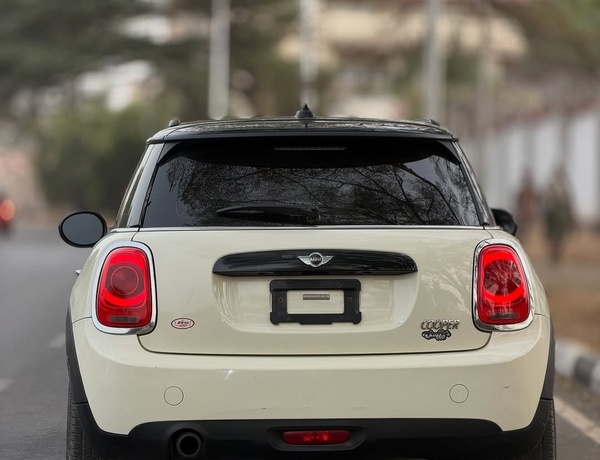 Foreign Used Mini Cooper 2017  for Sale In Abuja