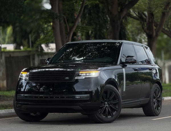 FOREIGN USED 2024 RANGE ROVER VOGUE FOR SALE