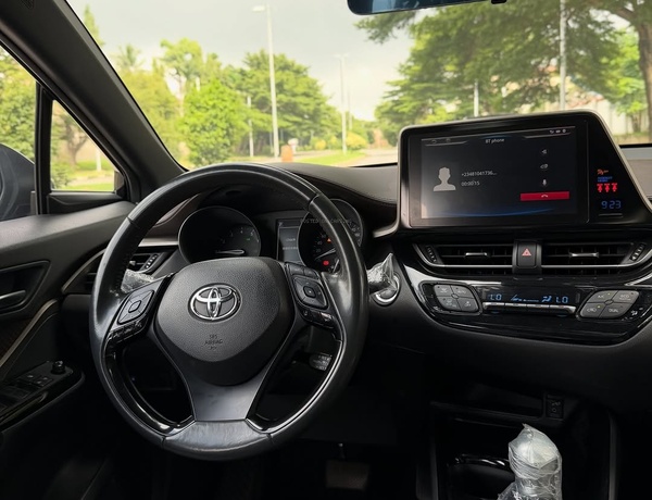 FOREIGN USED 2024 TOYOTA C-HR FOR SALE