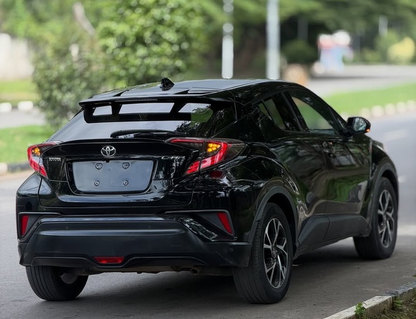 FOREIGN USED 2024 TOYOTA C-HR FOR SALE