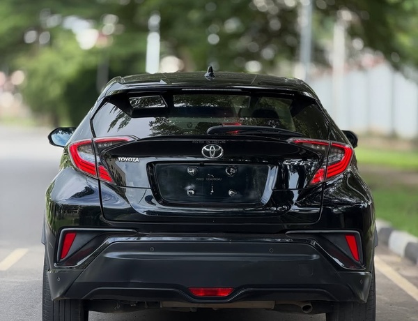 FOREIGN USED 2024 TOYOTA C-HR FOR SALE