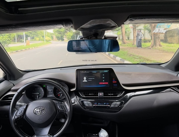 FOREIGN USED 2024 TOYOTA C-HR FOR SALE