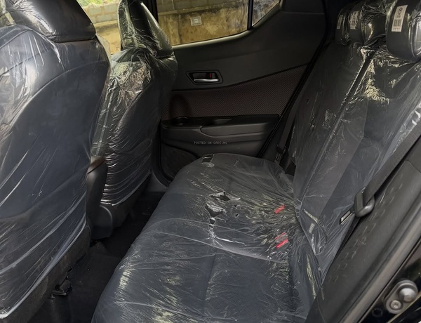 FOREIGN USED 2024 TOYOTA C-HR FOR SALE