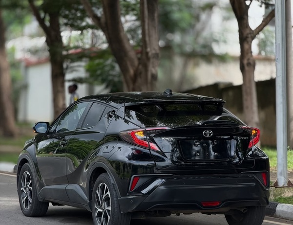 FOREIGN USED 2024 TOYOTA C-HR FOR SALE