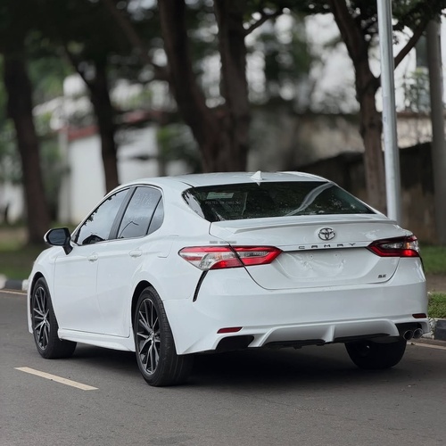 FOREIGN USED 2021 TOYOTA CAMRY FOR SALE