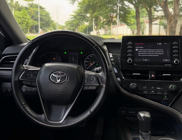 FOREIGN USED 2021 TOYOTA CAMRY FOR SALE