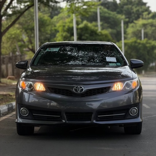  2015 TOYOTA CAMRY SE  FOREIGN USED– Engine & Gear Perfect Condition