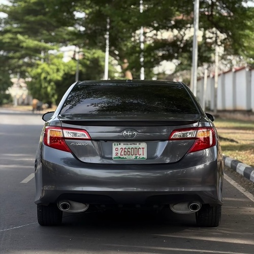  2015 TOYOTA CAMRY SE  FOREIGN USED– Engine & Gear Perfect Condition