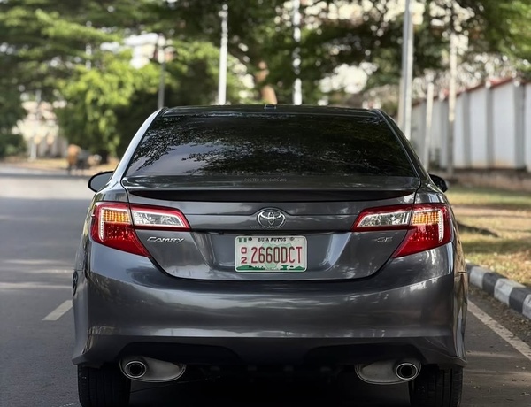  2015 TOYOTA CAMRY SE  FOREIGN USED– Engine & Gear Perfect Condition