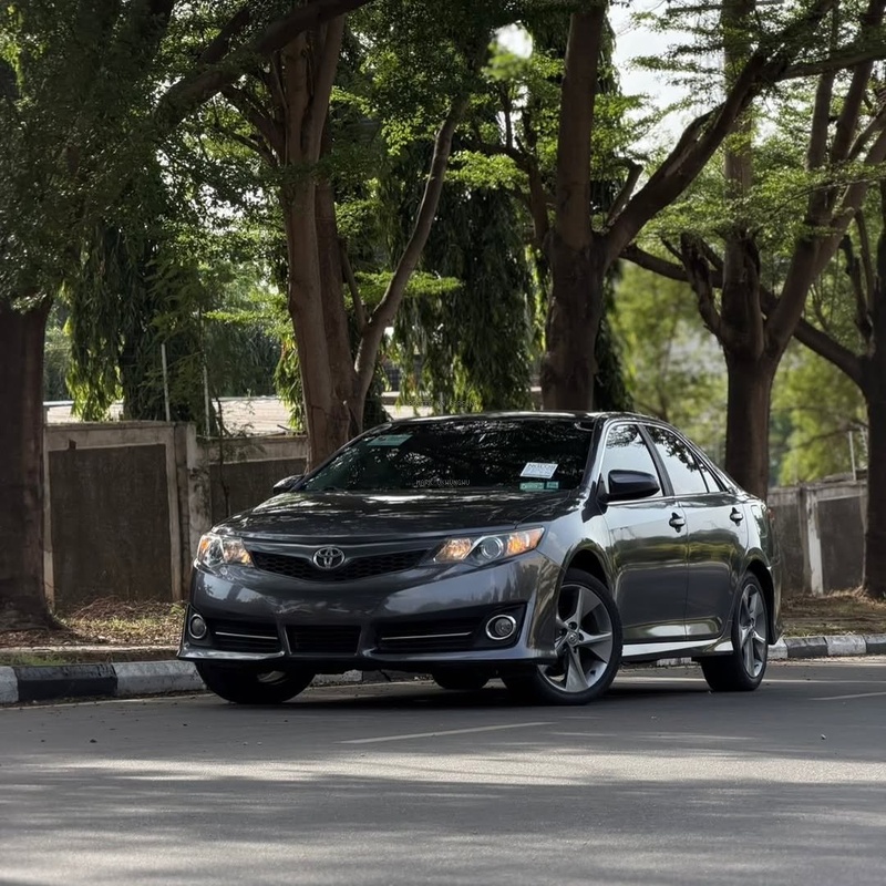  2015 TOYOTA CAMRY SE  FOREIGN USED– Engine & Gear Perfect Condition image
