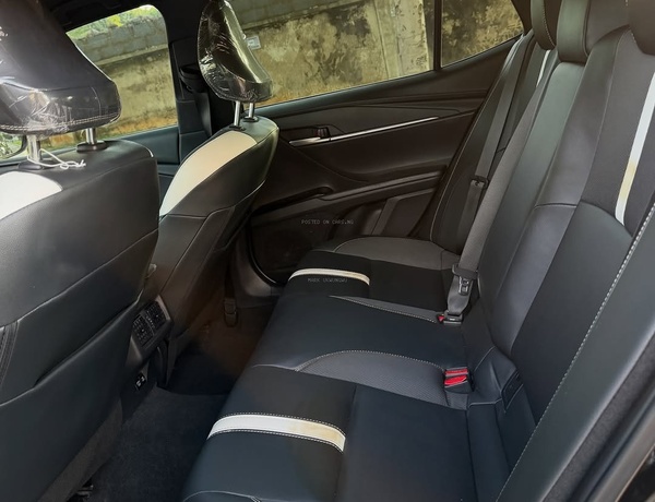 FOREIGN USED 2025 TOYOTA CAMRY SE FOR SALE