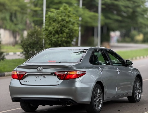 TOYOTA CAMRY SE 2016 FOR SALE