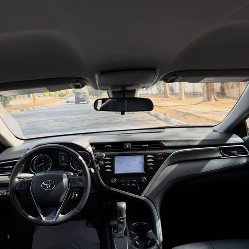 Foreign Used Toyota Camry SE 2018  for Sale In Abuja