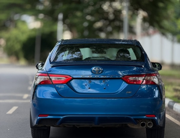 TOYOTA CAMRY SE 2019 FOR SALE
