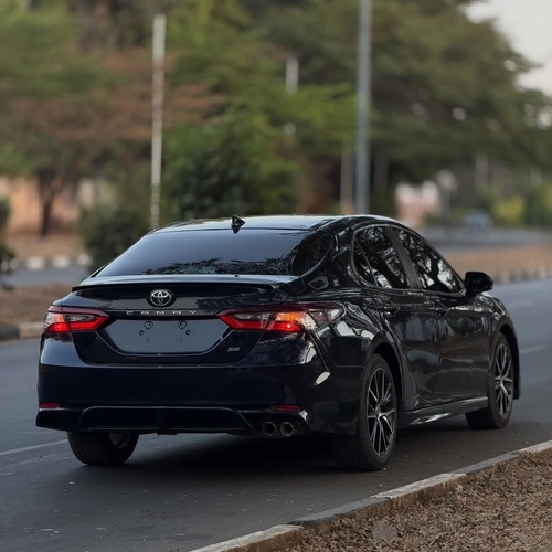 Foreign Used Toyota Camry SE — Super Clean, Buy & Drive
