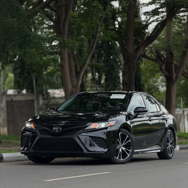Foreign Used Toyota Camry SE 2018– Super Clean & Sharp image