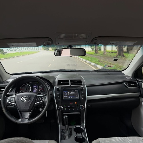 Foreign Used Toyota Camry SE 2015 – Super Clean & Sharp